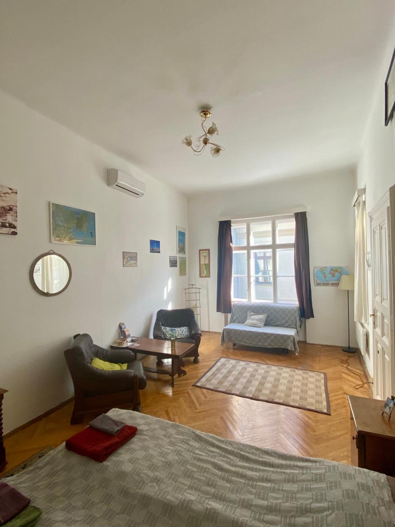 Astoria Apartment
